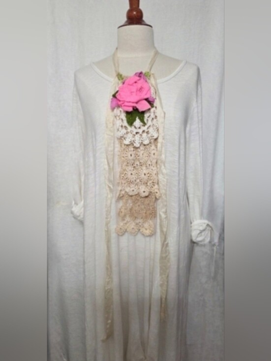 MOSSIE ANNA ARTISAN DESIGN Accessories - JABOT💐 OVERLAY NWT OOAK